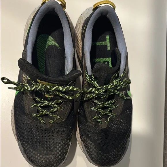 Nike Pegasus Trail Shoes - Picture 5 of 6